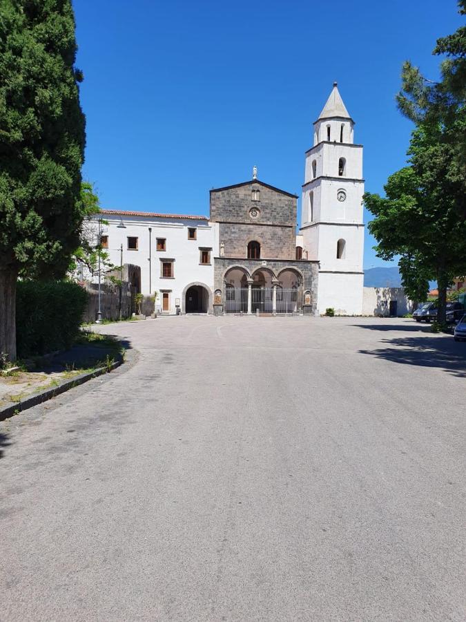 Bed and Breakfast Ospitalita Il Noce Brusciano Zewnętrze zdjęcie