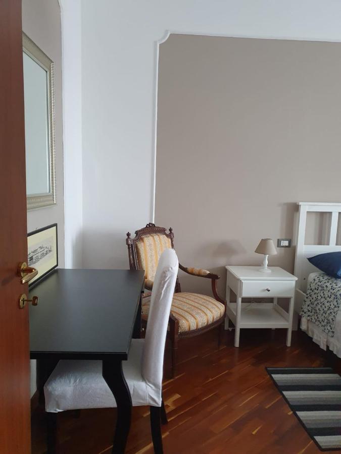 Bed and Breakfast Ospitalita Il Noce Brusciano Zewnętrze zdjęcie