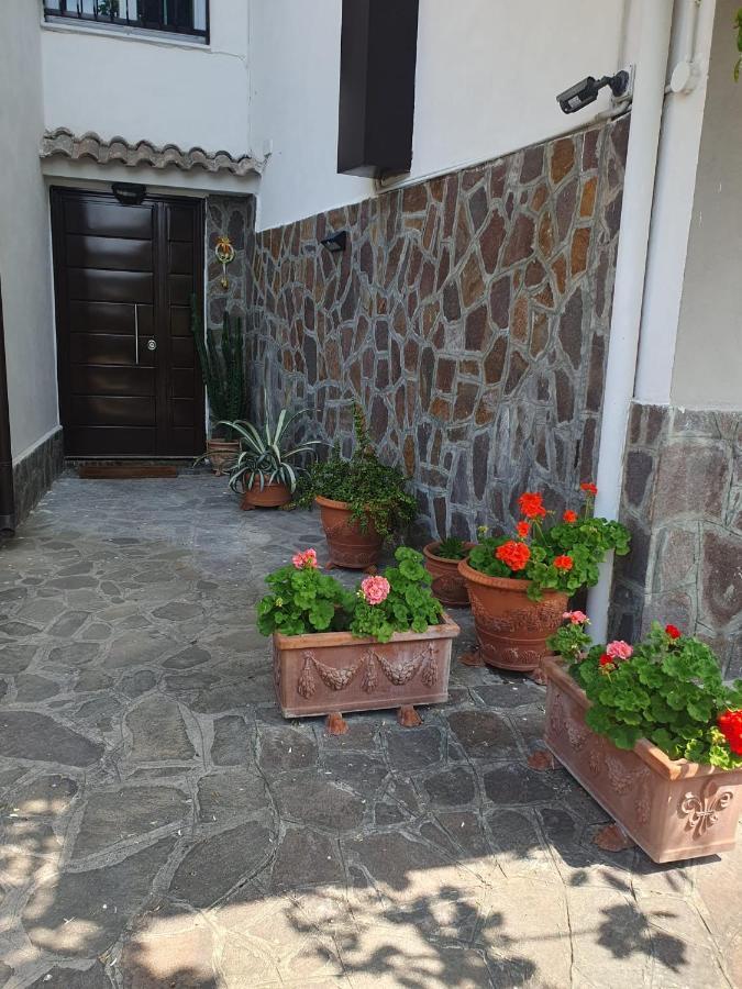 Bed and Breakfast Ospitalita Il Noce Brusciano Zewnętrze zdjęcie