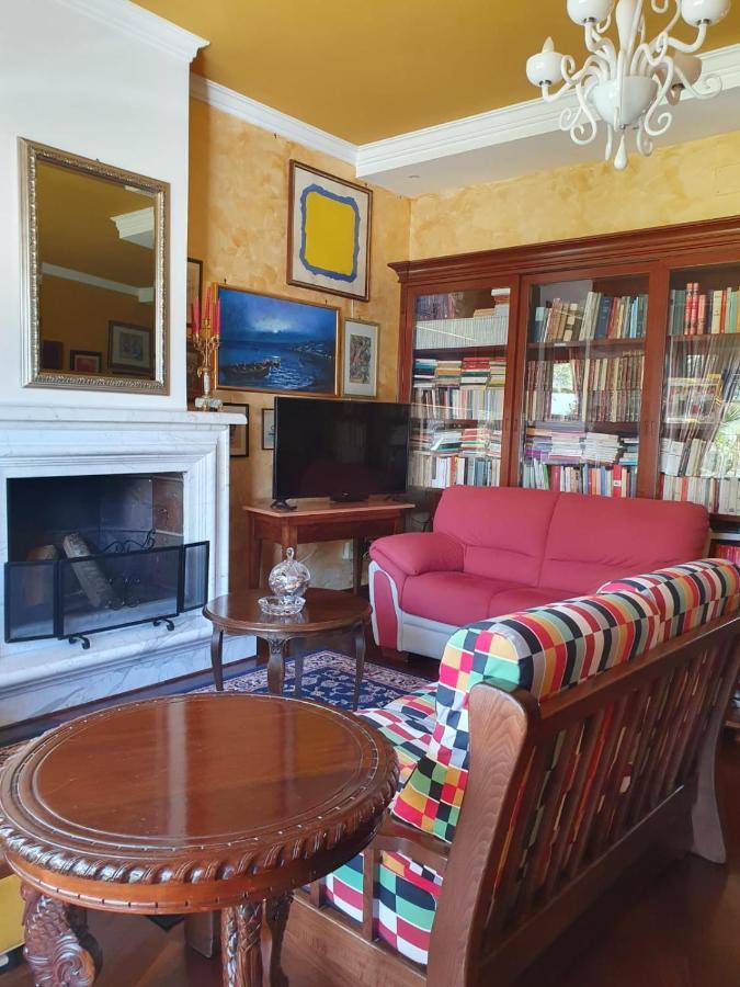 Bed and Breakfast Ospitalita Il Noce Brusciano Zewnętrze zdjęcie