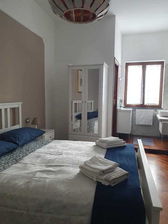 Bed and Breakfast Ospitalita Il Noce Brusciano Zewnętrze zdjęcie
