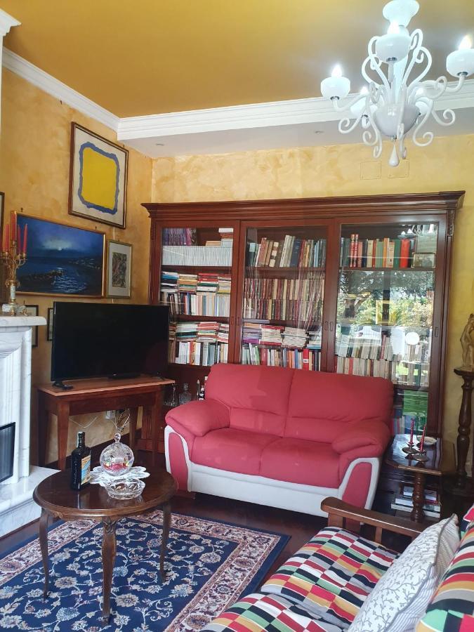 Bed and Breakfast Ospitalita Il Noce Brusciano Zewnętrze zdjęcie