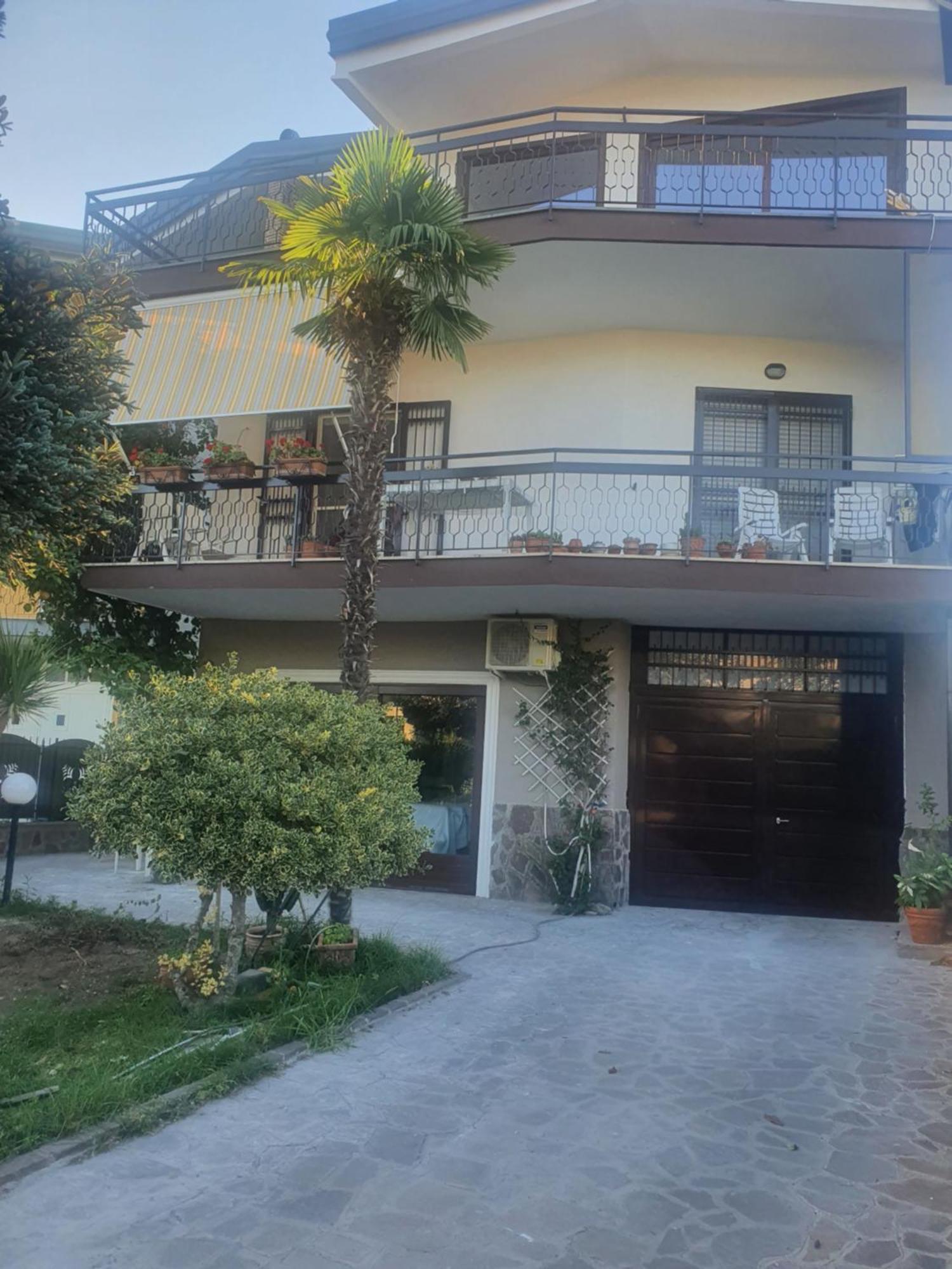 Bed and Breakfast Ospitalita Il Noce Brusciano Zewnętrze zdjęcie