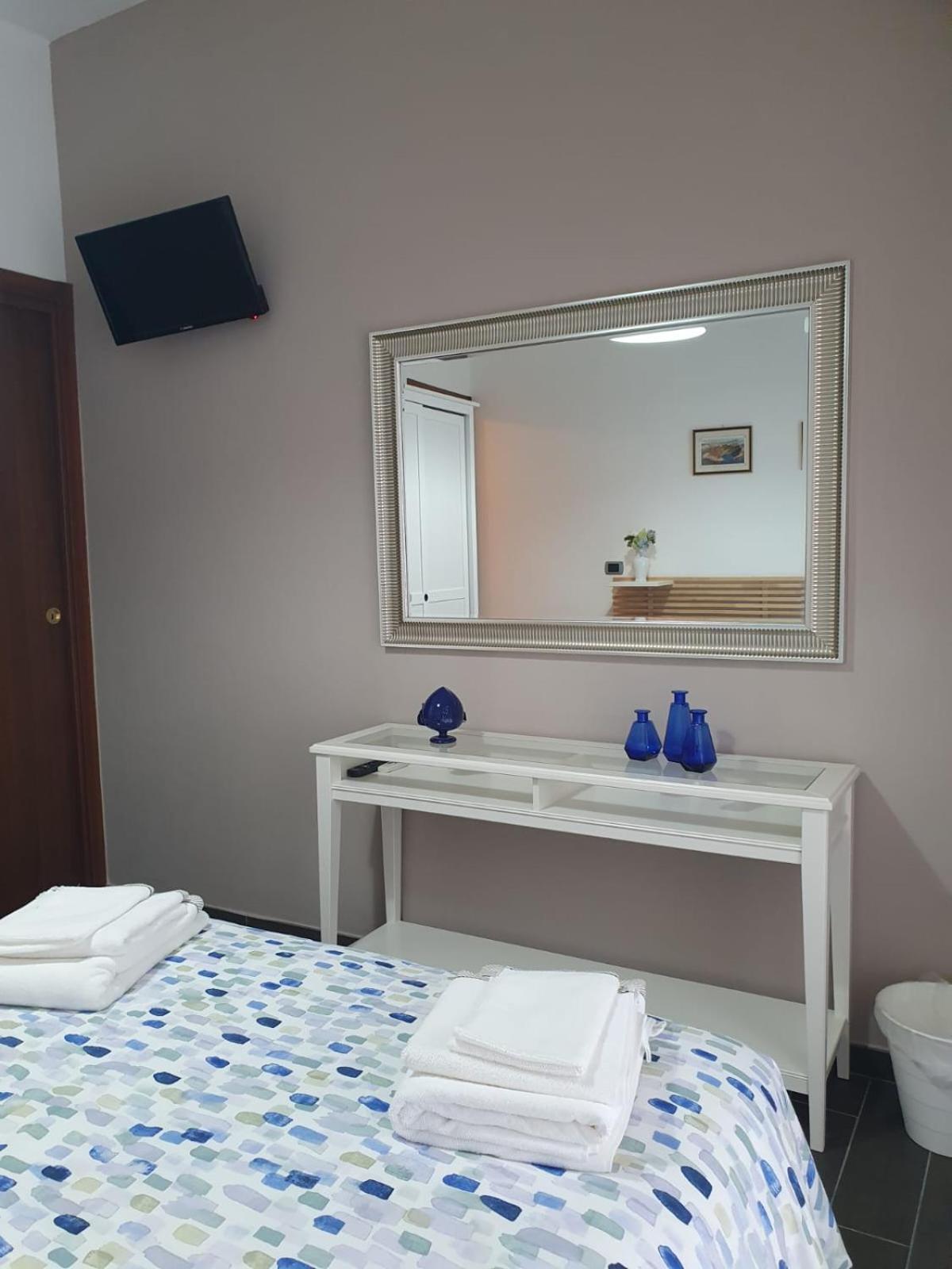 Bed and Breakfast Ospitalita Il Noce Brusciano Zewnętrze zdjęcie